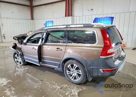2015 Volvo Xc70 T5 Premier from USA, damaged, VIN YV440MBK8F1210336